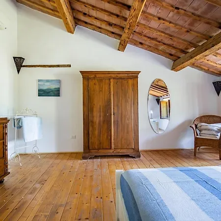 Villa Stylish - Gelsi Pergola